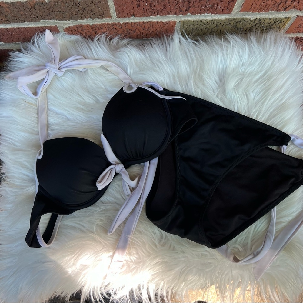 Victoria’s Secret Black and White Padded Bikini Top and Bottom Set